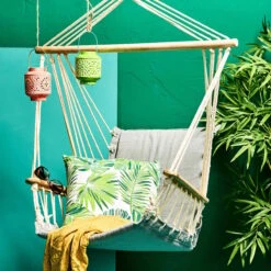 BABOON Hängesessel Mit Holzarmlehnen 22 BABOON Hängesessel Mit Holzarmlehnen -Butlers 10213248 5