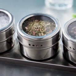 SPICE GUYS Magnetfeld Mit 3 Gewürzdosen 13 SPICE GUYS Magnetfeld Mit 3 Gewürzdosen -Butlers 10220939 3