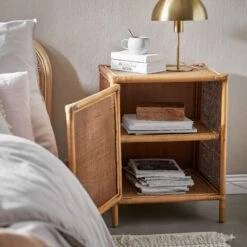 BOHO LOUNGE Nachttisch-Schränkchen Handgefertigt Aus Rattan -Butlers 10226379 9