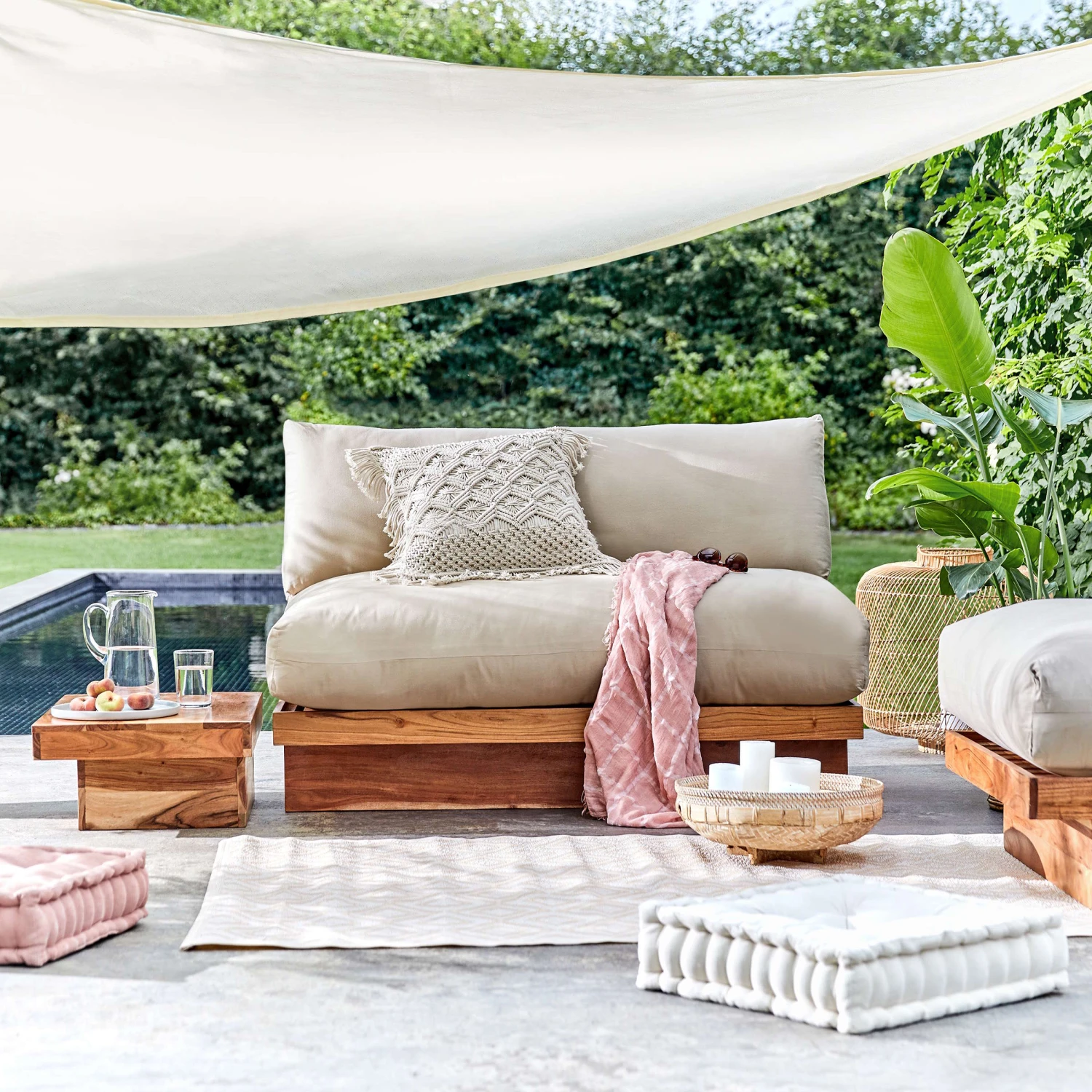 DOCKLAND Loungetisch 4 DOCKLAND Loungetisch – Bild 2