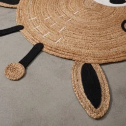 TINY TOWNHanf-Teppich Giraffe Ø110cm -Butlers 10228213 6