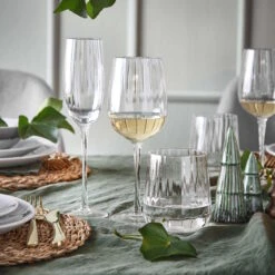 MODERN TIMES 6x Rotweingläser Mit Rillen 550ml -Butlers BUN01837 4